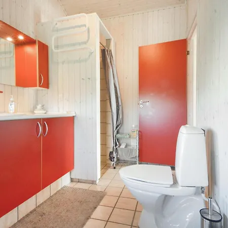 Three-bedroom In Hébergement de vacances