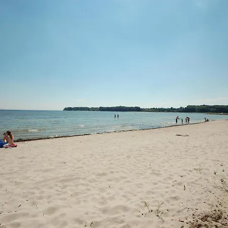 3 Bedroom Awesome In Holiday home Hejls